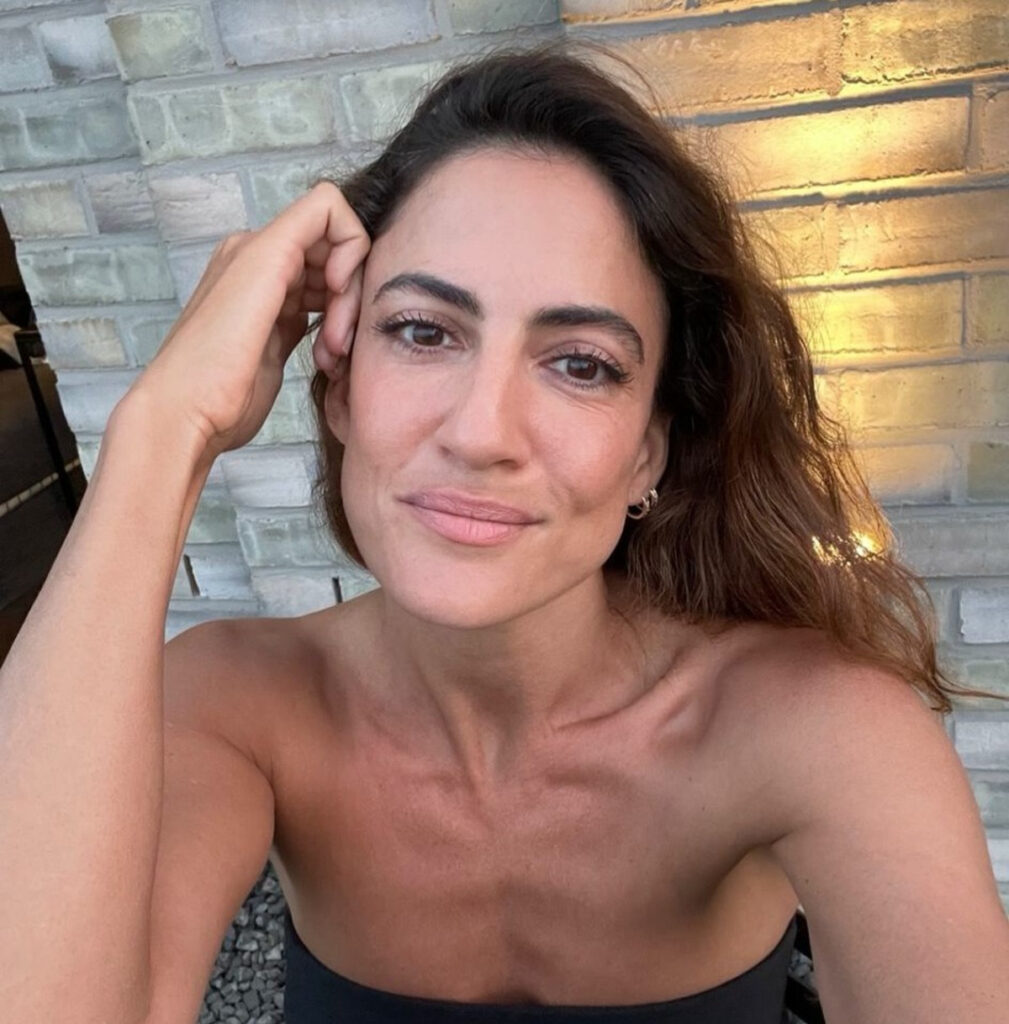 רונה לי שמעון בביקיני בננהוט | הלוק שהקדים את עונת הרחצה