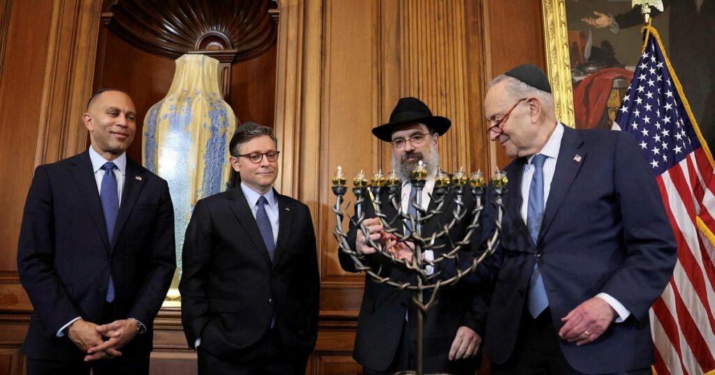 בקונגרס יש אחוז גבוה יותר של יהודים מסך אוכלוסיית ארה"ב, שוב – חדשות