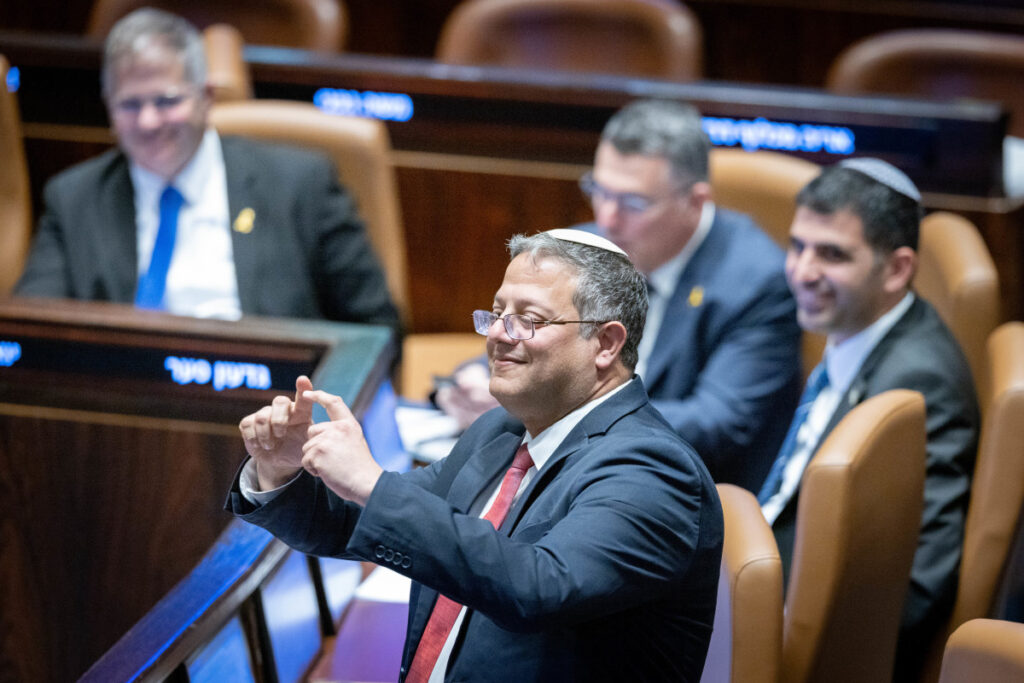 איתמר בן גביר טוען שהמשבר הקואליציוני נפתר – סמוטריץ' מכחיש