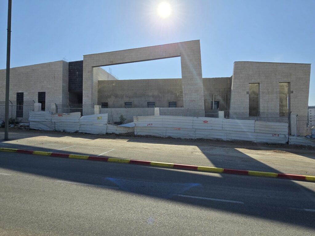 חריש על האש: בעקבות פניית "מעריב" – נקודת ההזנק בעיר חוזרת לפעילות