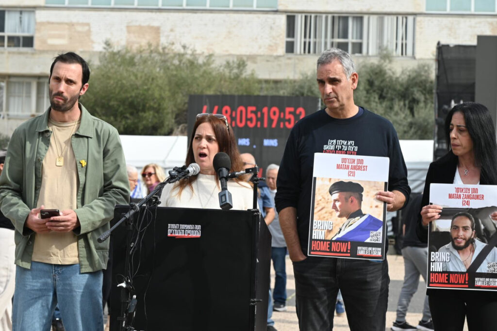 משפחות החטופים זועקות: "חידוש הלחימה יהיה גזר דין מוות, זהו שלב חדש במאבק"