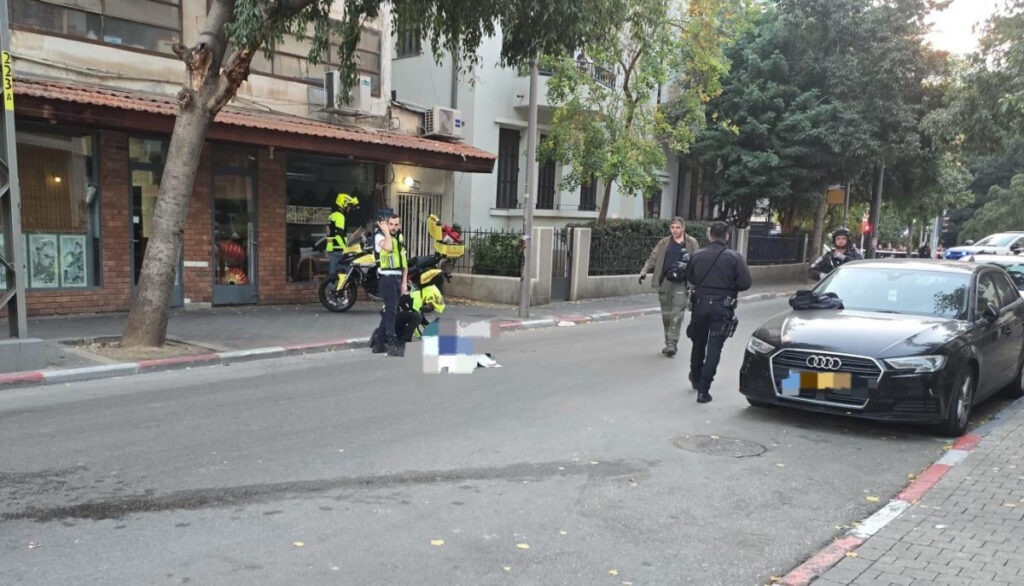 עד ראייה לפיגוע בתל אביב: "דקרו את חבר שלי מול הפנים"