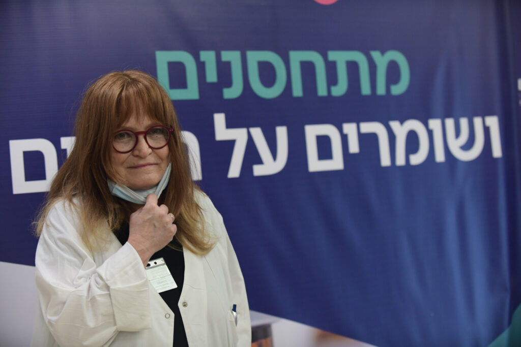 פרופ' גליה רהב ל'דבר': "צעירים ובריאים מתאשפזים ומתים משפעת"