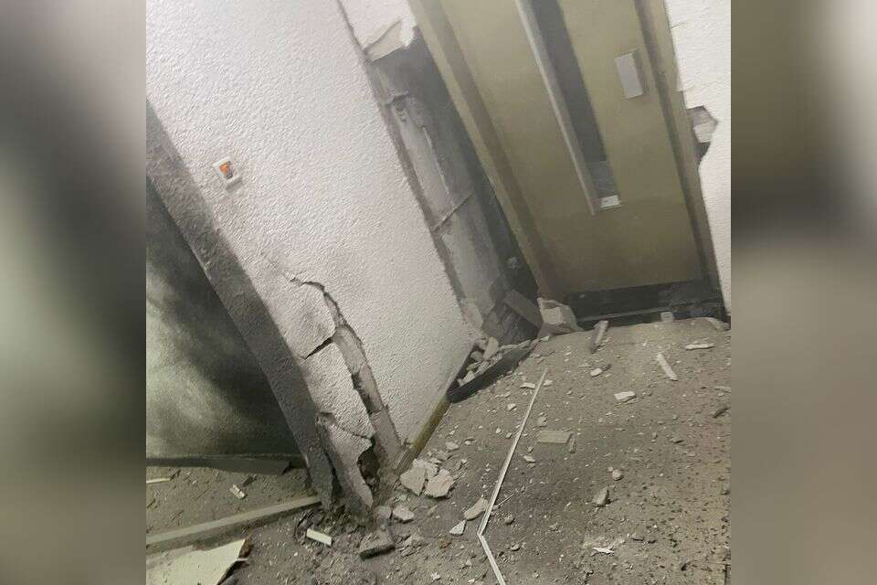 "הכל רעד, חשבו שזה מטען": העדויות מהפיצוץ בבניין בראשל"צ