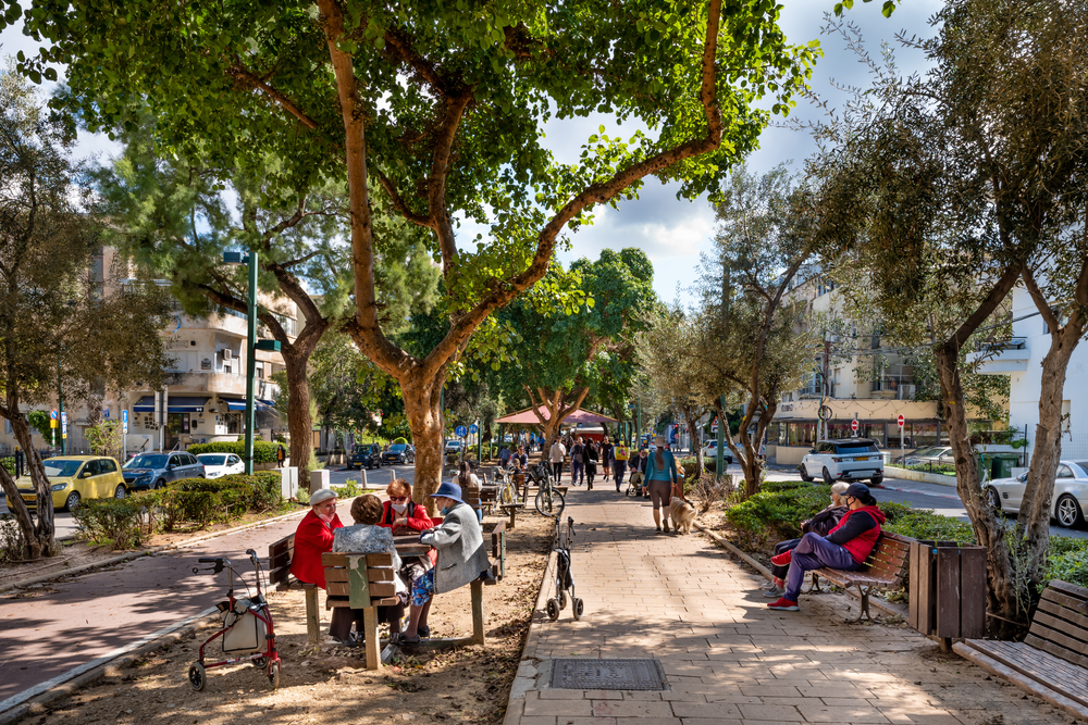 מזג האוויר: חם מהרגיל לעונה, רוחות מזרחיות בהרי הצפון