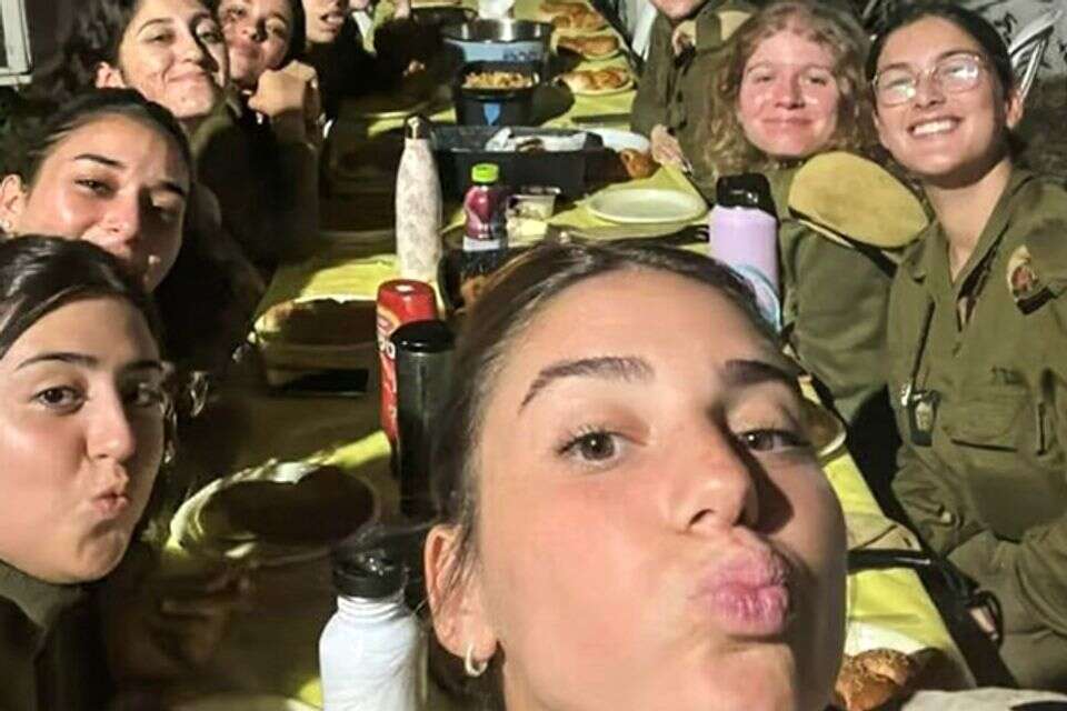 התצפיתנית ששרדה ממוצב נחל עוז: "כמה חיכיתי לראות את התמונות האלו"