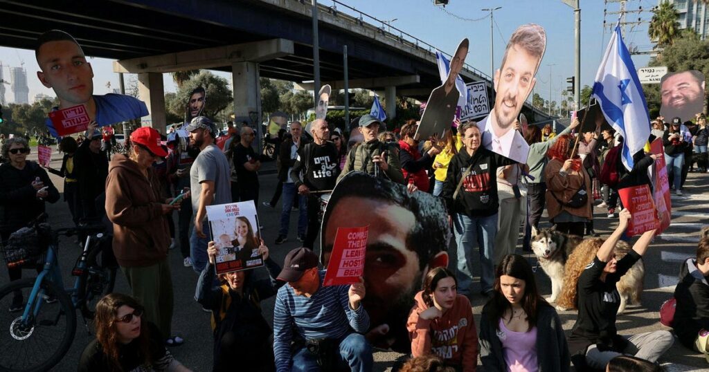 הסימן הישראלי הוא 500 יום מאז 7 באוקטובר, חמאס מתקף את ההפגנות הדורשות ערובה של בני הערובה – חדשות ישראל