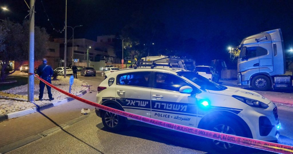 שני גברים ערבים ישראלים שנלחמים בנצרת – חדשות ישראל
