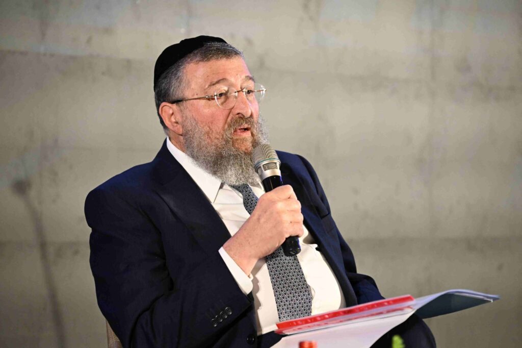 שר העבודה יואב בן צור: "יש לי חלום אחד – להוריד את שעות העבודה במשק"