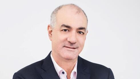 האיום של Deepseek: חולשה במערכת הפטנטים האמריקאית או מהפכה סינית?