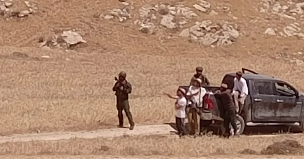 המתנחל הישראלי הואשם לאחר שפתח באש על המשפחה הפלסטינית שקצרה זיתים בגדה המערבית – חדשות ישראל