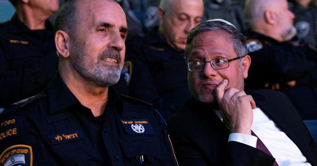 מפקד משטרת ישראל תומך בקצינים שהרסו את חלונות המכונית במחאה האנטי -ג'רוסאלם על ניניטניה – ישראל חדשות