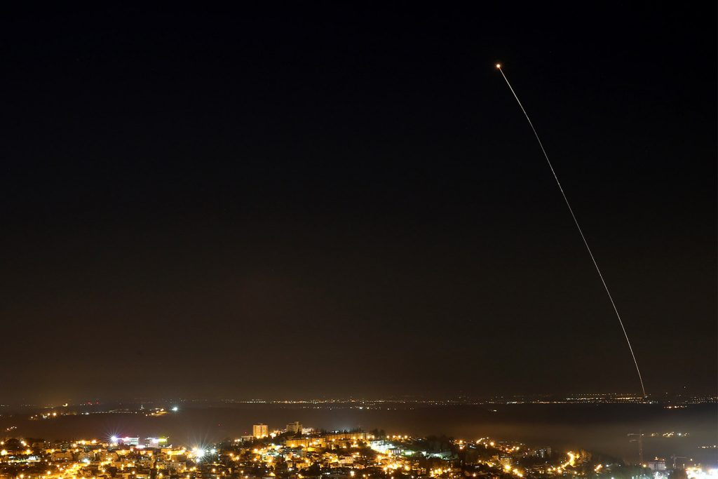 הג'יהאד האסלאמי טוען ששיגר מטח לבסיס חצרים, פיצוץ עז נשמע באזור באר שבע