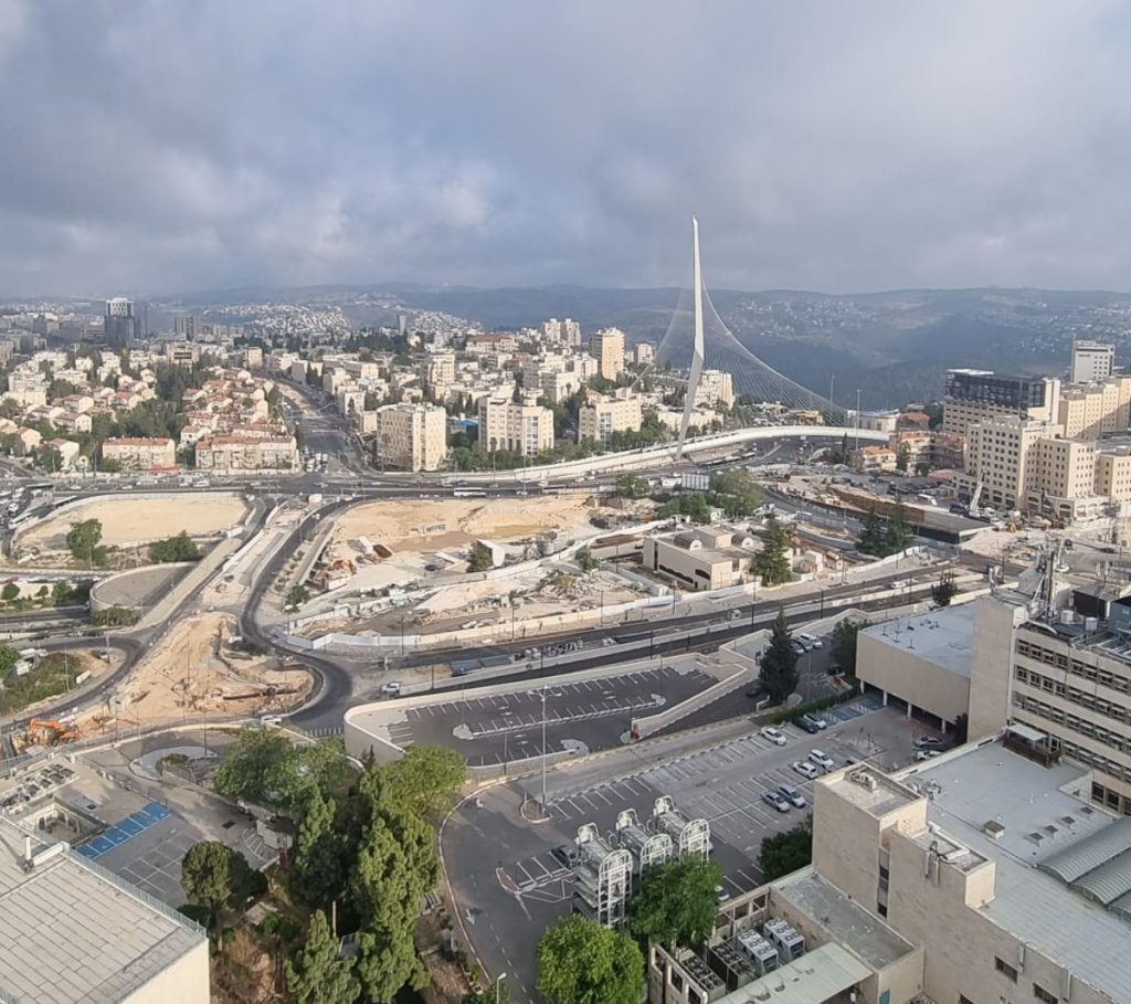 עבודות בכביש בגין בירושלים: צפויים עומסים | מפת החסימות