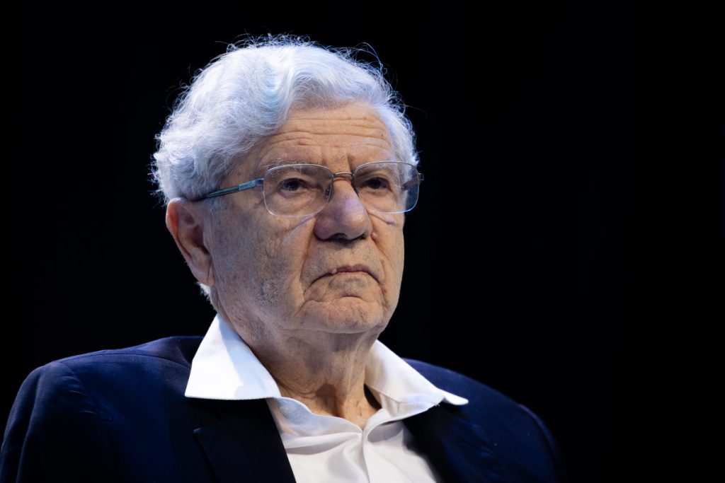 אהרון ברק מזהיר : "אנחנו הולכים לשפיכת דמים ומלחמת אזרחים"