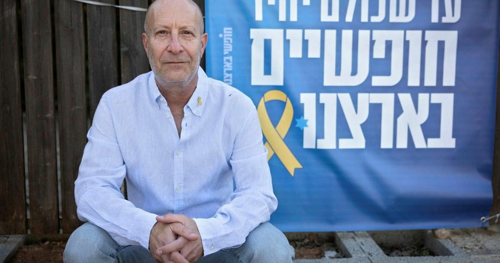 "הניסיון שלי באנטבה היה מלון בן חמישה כוכבים בהשוואה לבני הערובה בעזה" – ישראל ניוז