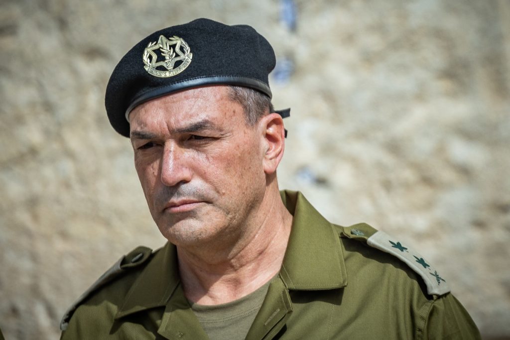 השנה הטובה והשנה הקשה: נומרולוג קובע – זה מה שצופן העתיד לרמטכ"ל אייל זמיר