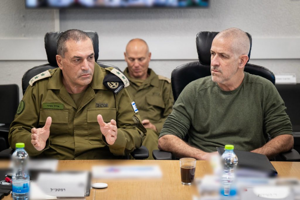 אייל זמיר מגבה את רונן בר? הפגישה שהתקיימה בין ראש השב"כ לרמטכ"ל