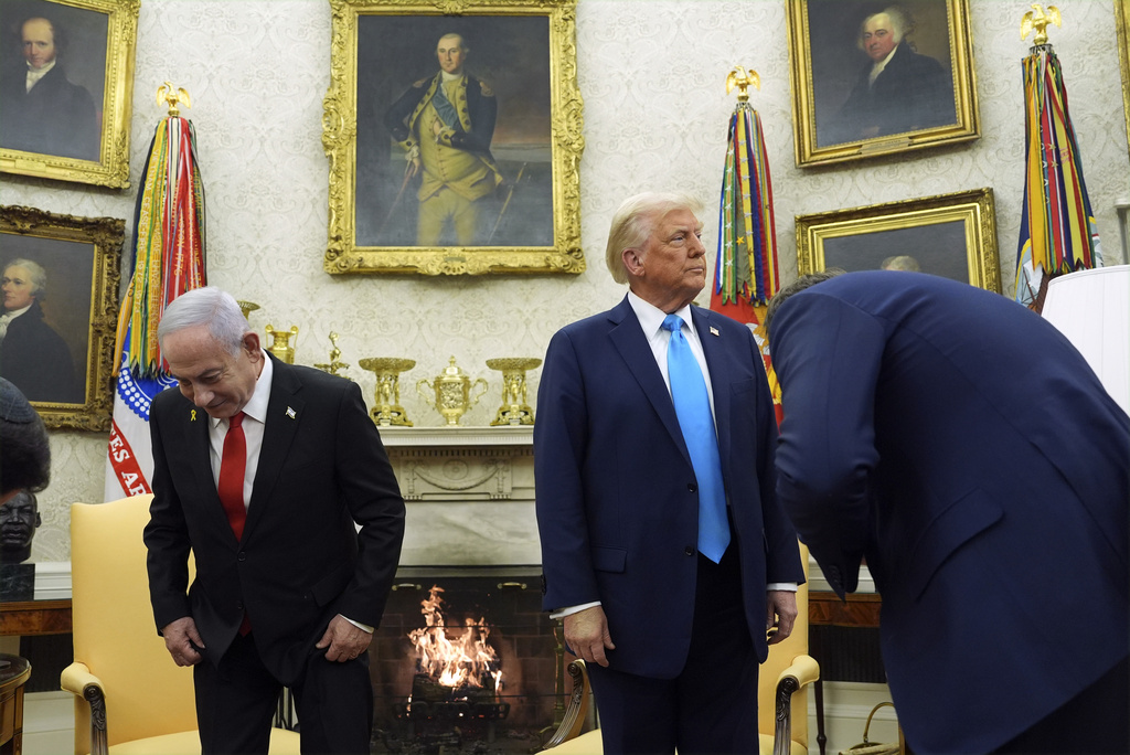שתי דרכים להתמודד עם העולם המשתנה