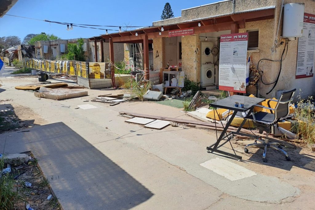 כשלים צבאיים חמורים, גבורת אזרחים ולוחמים: תחקיר הקרב על כפר עזה