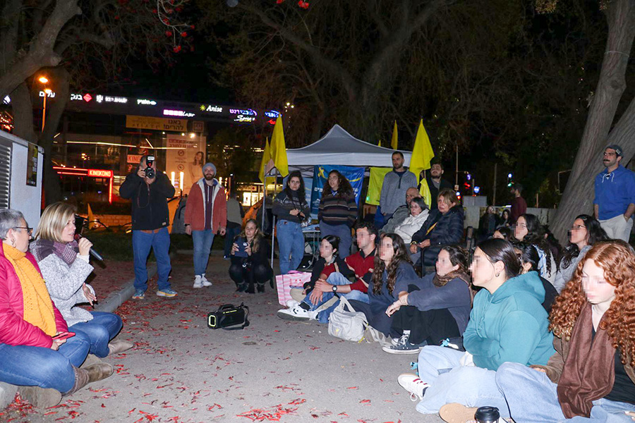 אחים שלנו יותר מ-500 יום בעזה, באנו להראות שלבני הנוער אכפת