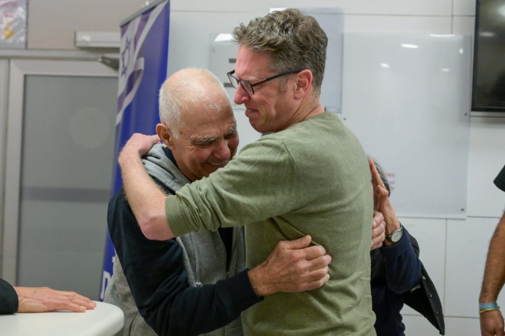 ממצאים מדאיגים על השבים מהשבי: "סבלו מירידה של עד 40% במשקל, תת-תזונה קיצונית"