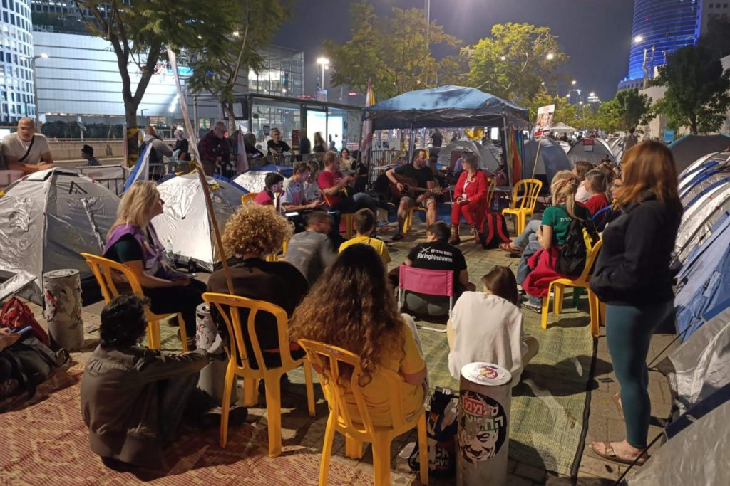 ראיתי את עינב צנגאוקר מחייכת