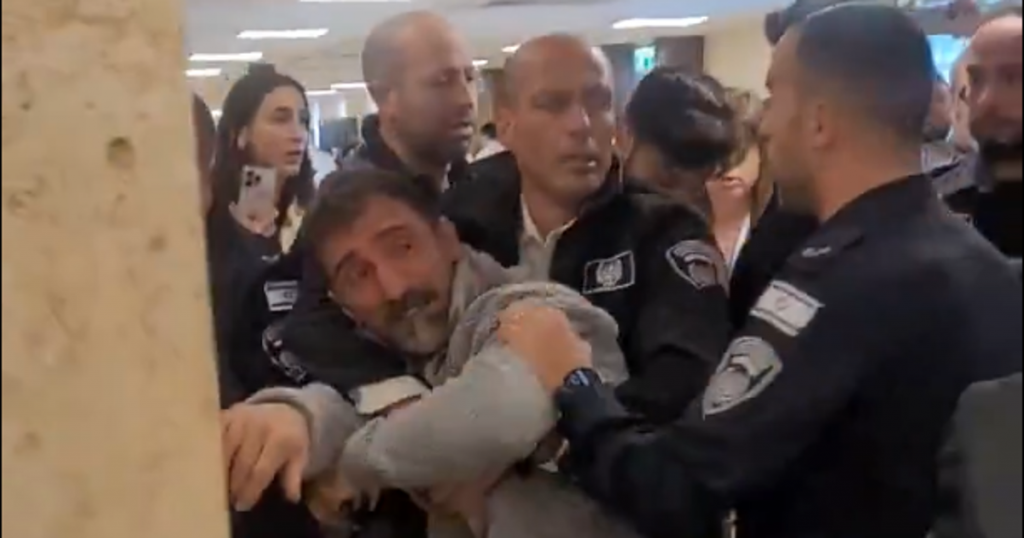 מדוע שומרי קנסט תקפו את נפגעי הפיגוע של חמאס ב- 7 באוקטובר? הריץ היום