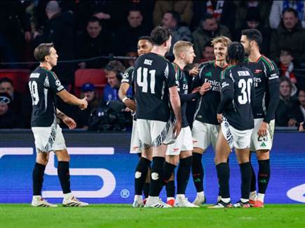 שובר שיאים: מאחורי ה-1:7 של ארסנל על PSV