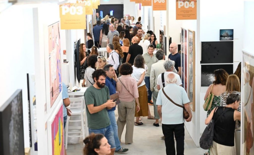 יריד "צבע טרי" חוזר לתל אביב: "נדמה שהמציאות עולה על כל דמיון"