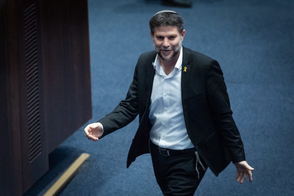 בצלאל סמוטריץ' חייב לצפות בפרק של עובדה עם אילנה דיין בערוץ 12