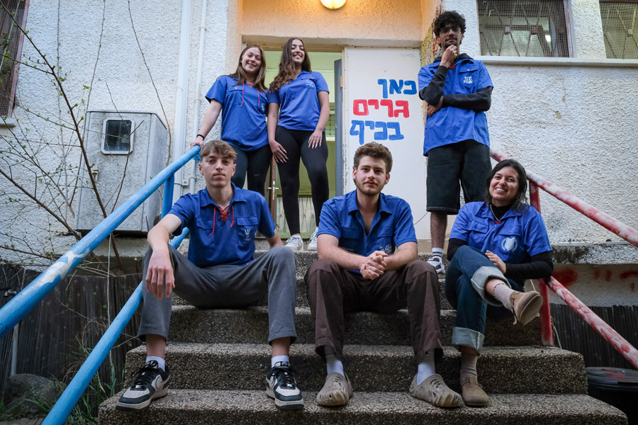 טלפונים, ערב פיצה, קומזיץ: קן הנוער העובד והלומד בקריית שמונה חוזר לפעילות