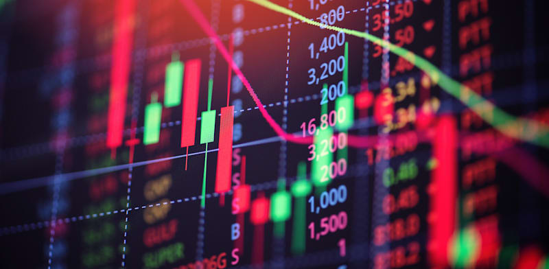 לראשונה מאז 2022: "צלב המוות" הופיע ב-S&P 500. מה זה אומר?