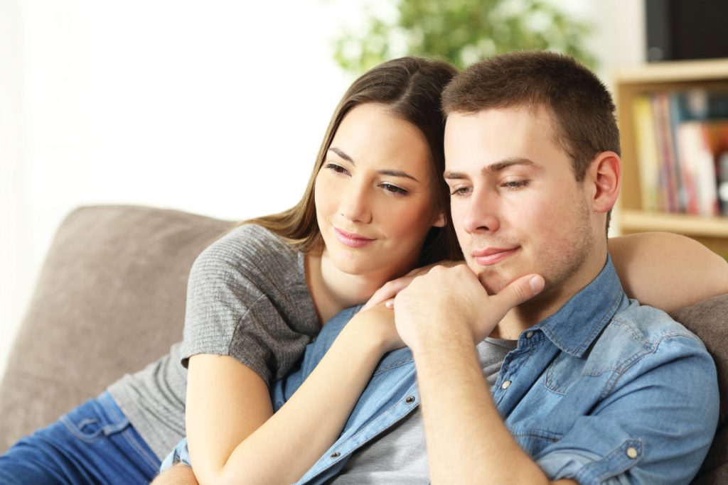 ״בן הזוג שלי חושב שהוא נורמלי – אבל אנשים לא מתנהגים ככה״