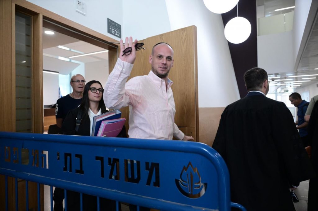 התפתחות דרמטית בפרשת "קטארגייט": זו החלטת השופט על אלי פלדשטיין