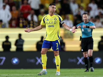 "השיחות הוקפאו": חוזה העתק של CR7 בסכנה?