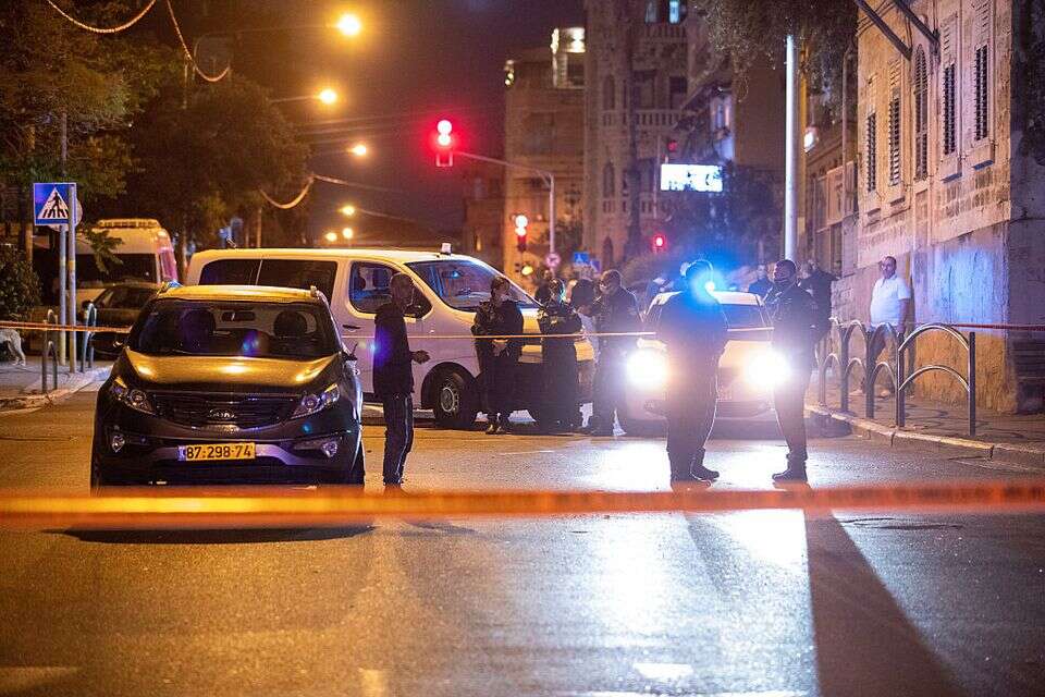 בהלה בכביש 40: שוטרים ירו לעבר רכב שנסע בניגוד לכיוון התנועה