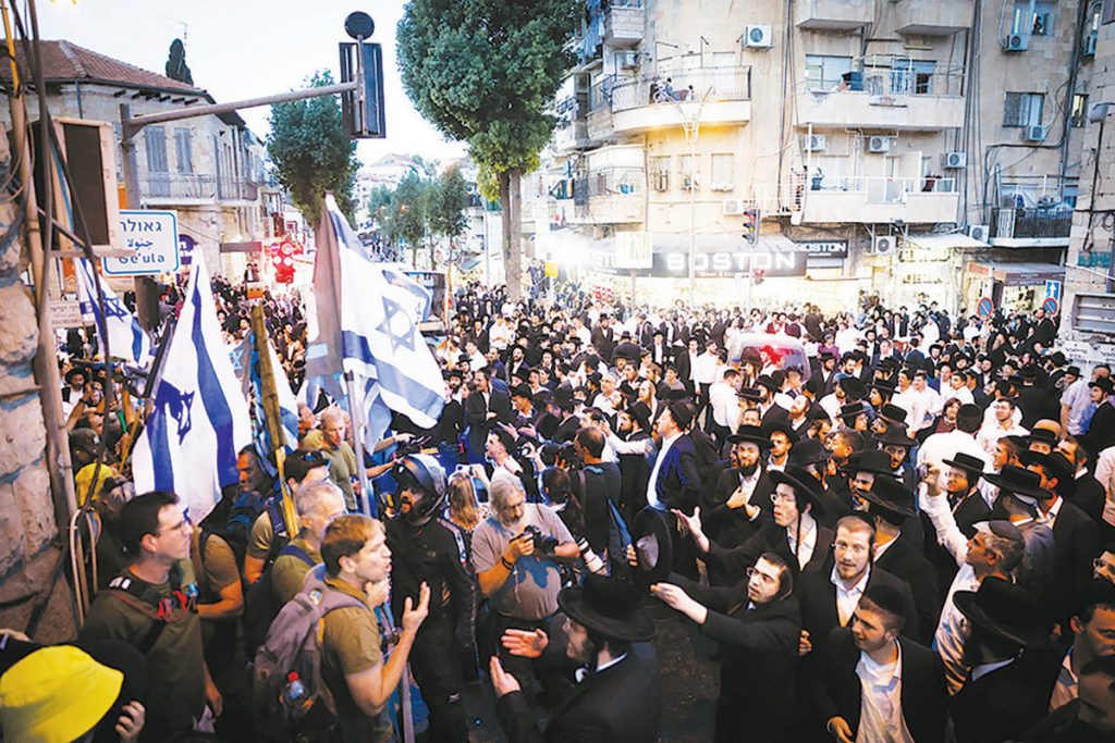 ההנהגה הרוחנית תאשר את הסנקציות? הפרשן החרדי: "יש פער אדיר"