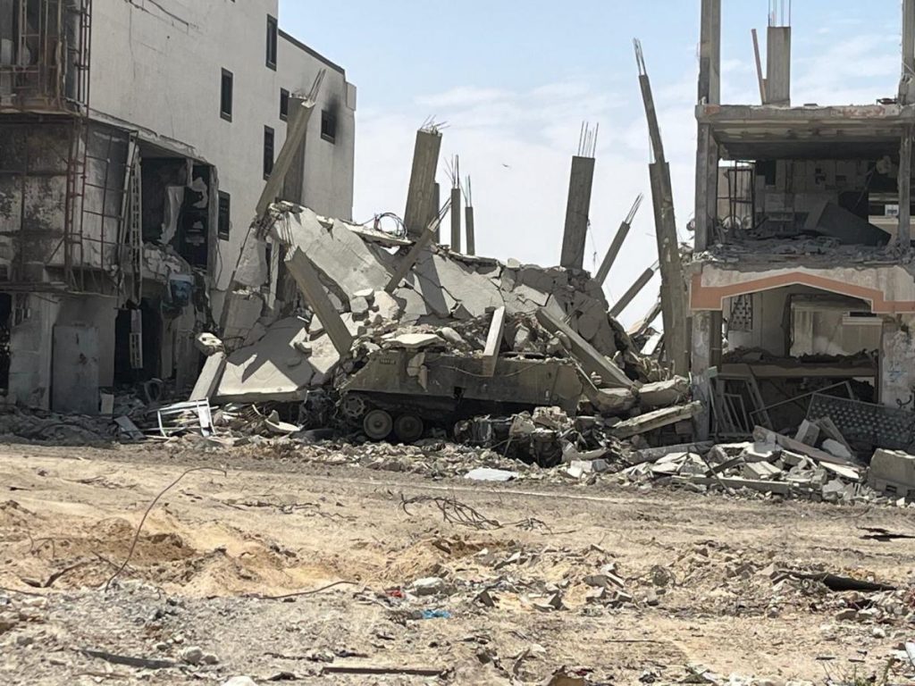 צה"ל הופך נגמ"שים ישנים לפצצות מרחוק נגד מבני חמאס ברצועת עזה