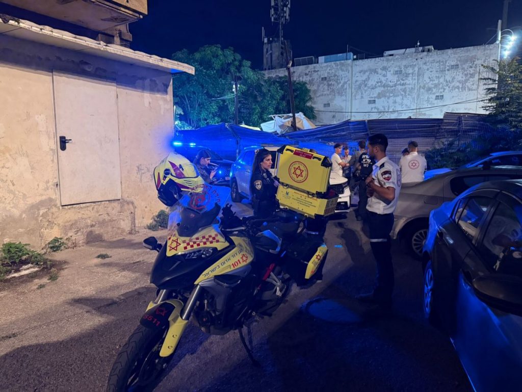 גבר בן 30 אותר מת בתל אביב: בת זוגו ושלושה גברים נעצרו